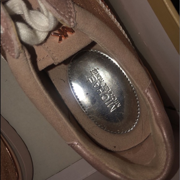 Micheal Kors trainers - Picture 3 of 5